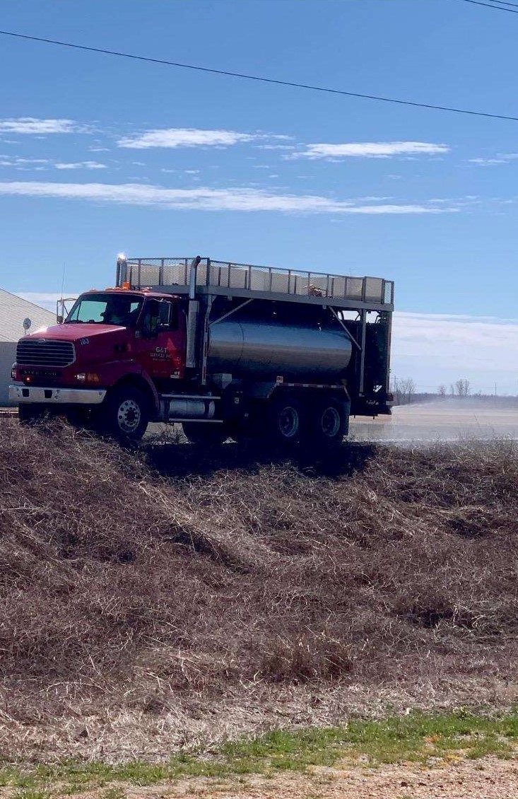 Roadside spraying on vegetation